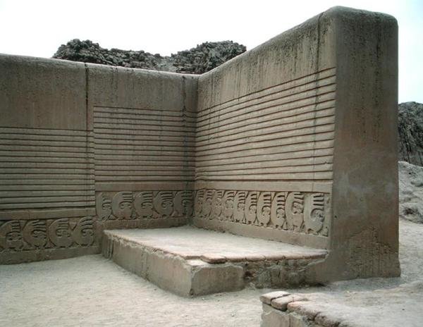 Tören Meydanı, Chimu tarafından inşa edilen Tschudi Sarayı, MÖ 1300 dolayları (ayrıca bkz. 162903) by Pre Columbian Pre Columbian