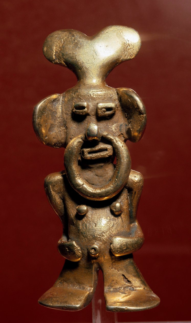 Kolomb öncesi sanat, Quimbaya uygarlığı (Kolombiya): burnunda yüzük olan bir adamı betimleyen antropomorfik altın heykelcik. 400-1400 AD. Bogota, Museo de Oro, Kolombiya by Pre Columbian Pre Columbian