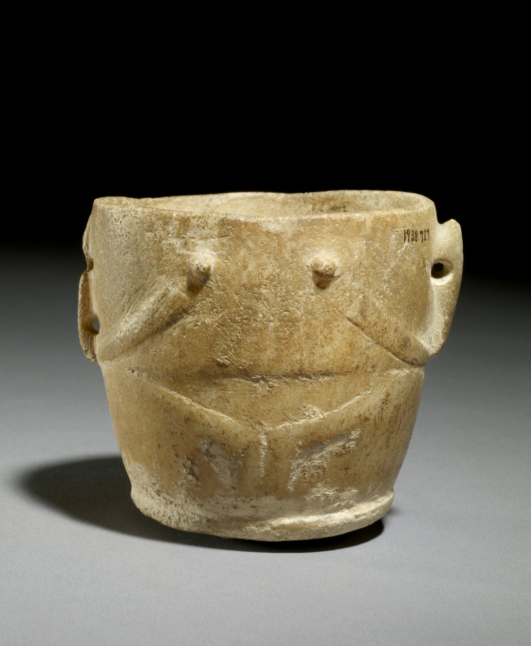 Antropomorfik Beher, erken Kiklad, MÖ 2500 dolayları (toprak çanak çömlek) by Prehistoric