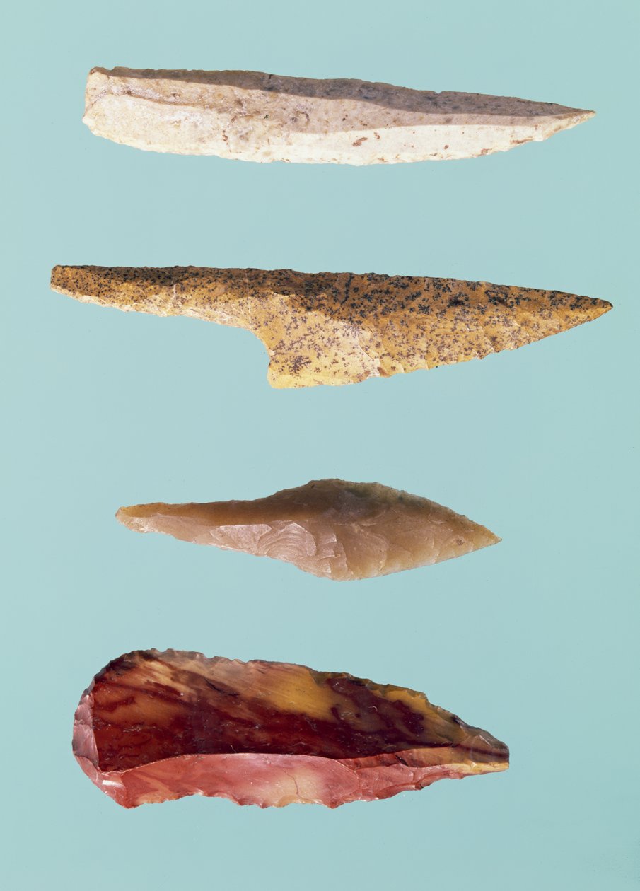 Dört Çakmaktaşı Alet, Üst Paleolitik Dönem, MÖ 35000-10000 (çakmaktaşı) by Prehistoric