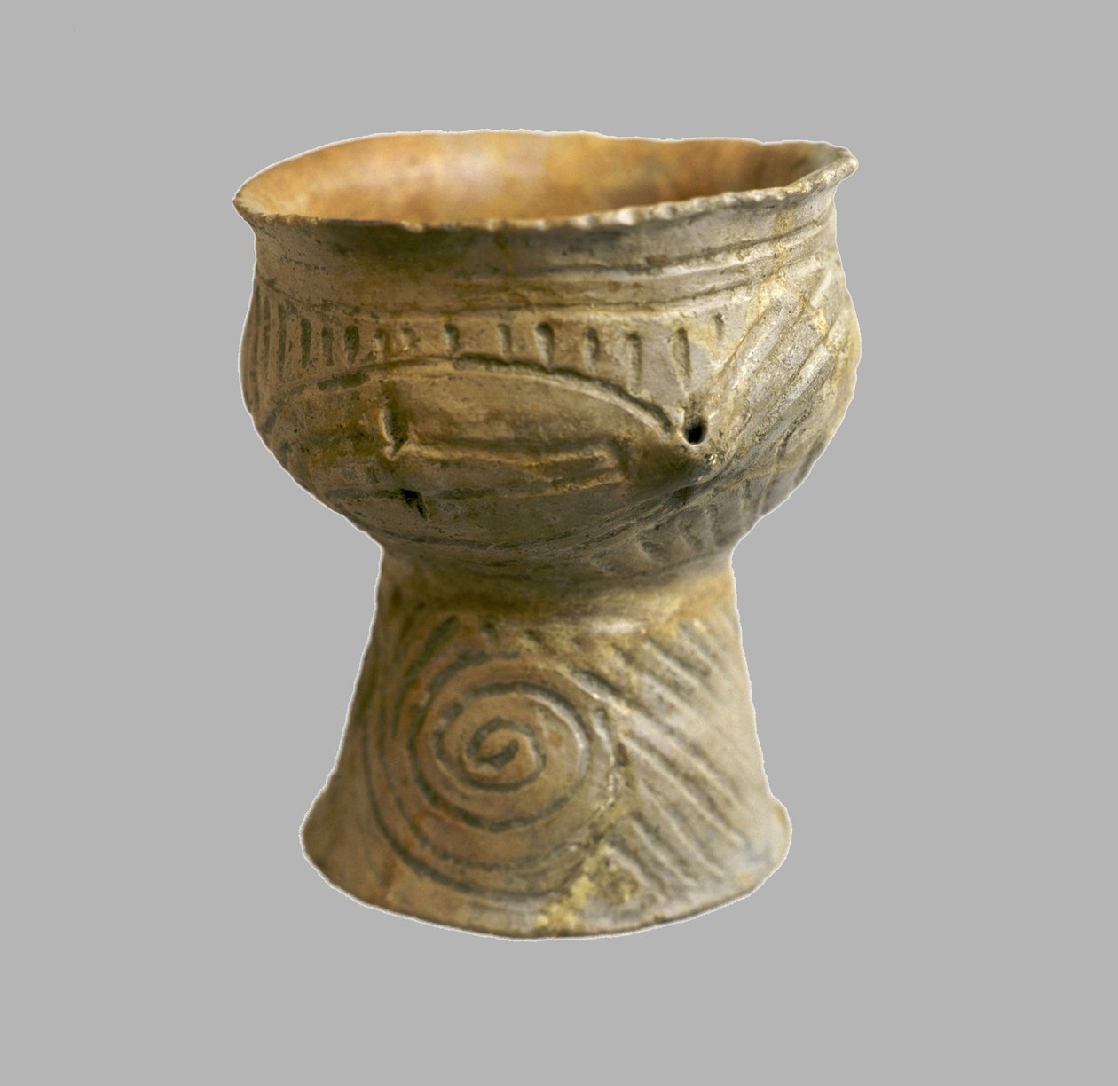 Yılanlı Kadeh, MÖ 4400-4100 by Prehistoric Russian Culture