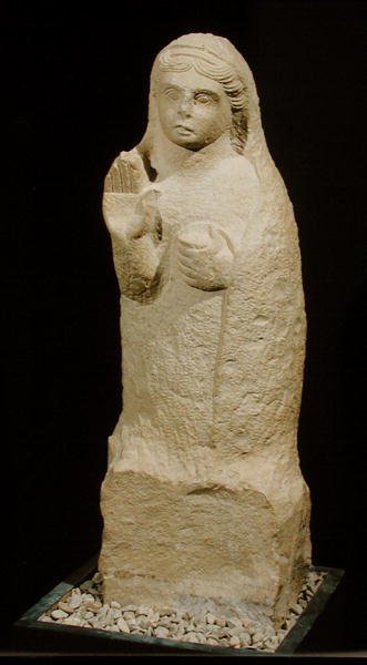 Heykelcik şeklindeki mezar steli, MÖ 4.-3. yy (kireçtaşı) by Punic Punic
