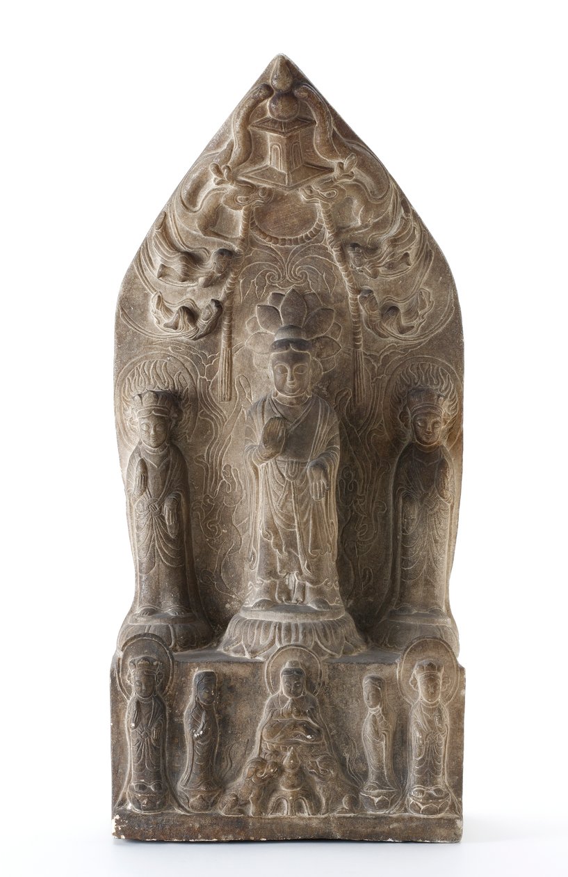 Sivri arka plandan önce nilüfer kaideleri üzerinde kabartmalı Budist üçlüsü by Qing Dynasty Chinese School