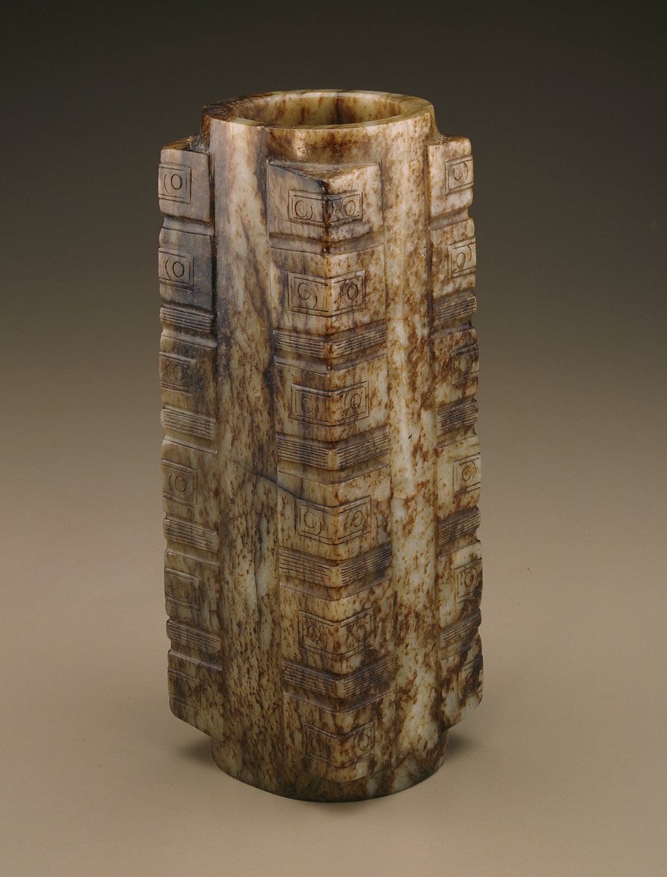 Kong (yeşim) by Qing Dynasty Chinese School