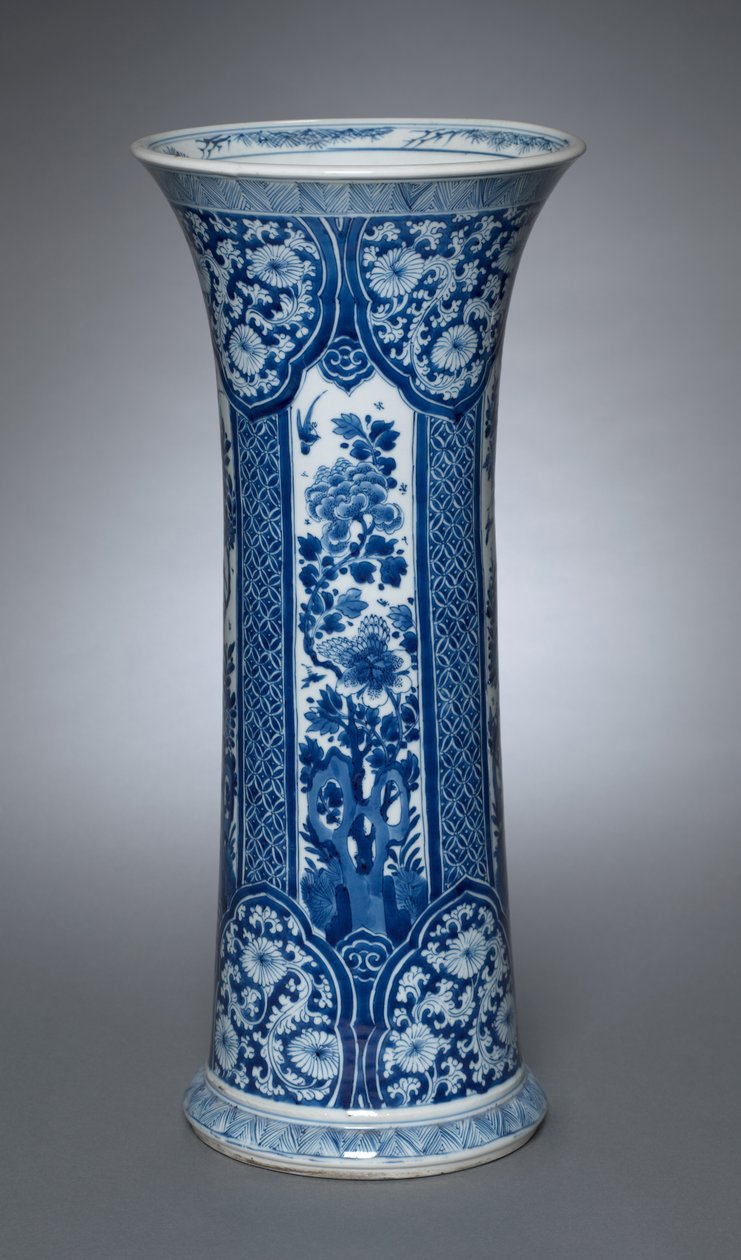 Kapaklı Vazo, 1662-1722 by Qing Dynasty Chinese School