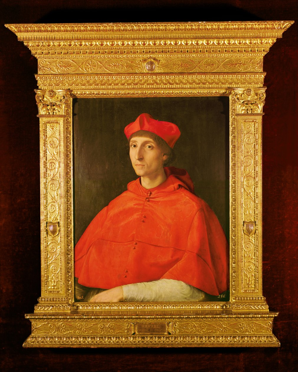 Bir Kardinalin Portresi, c.1510 (tahta üzerine yağlı boya) by Raffaello Sanzio Raphael