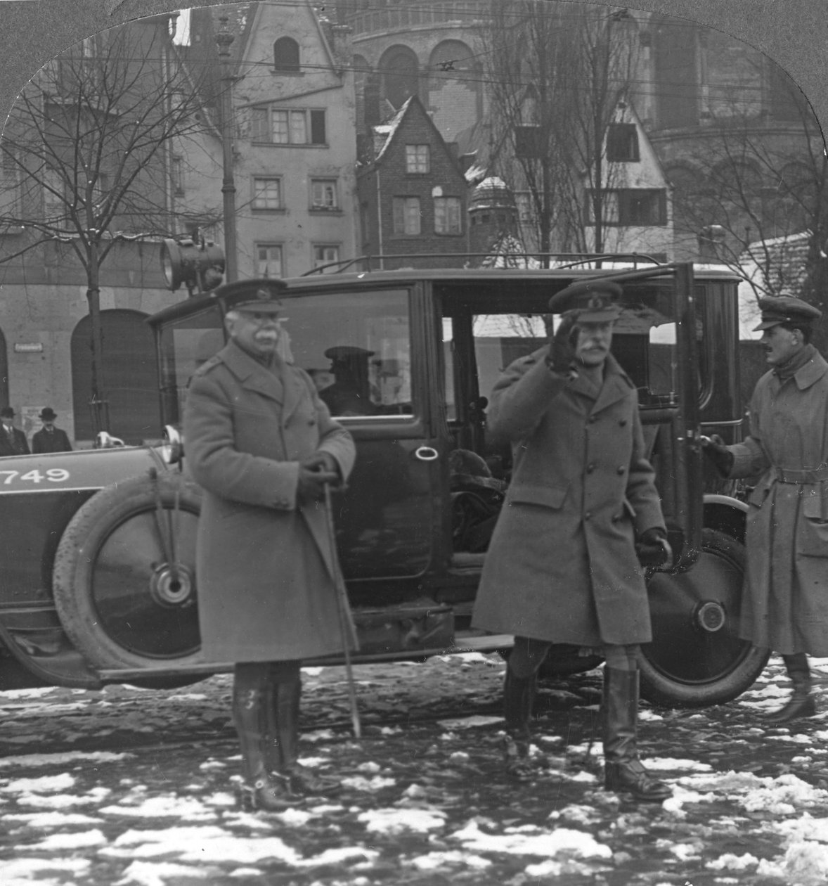 Mareşal Earl Haig Köln, Almanya