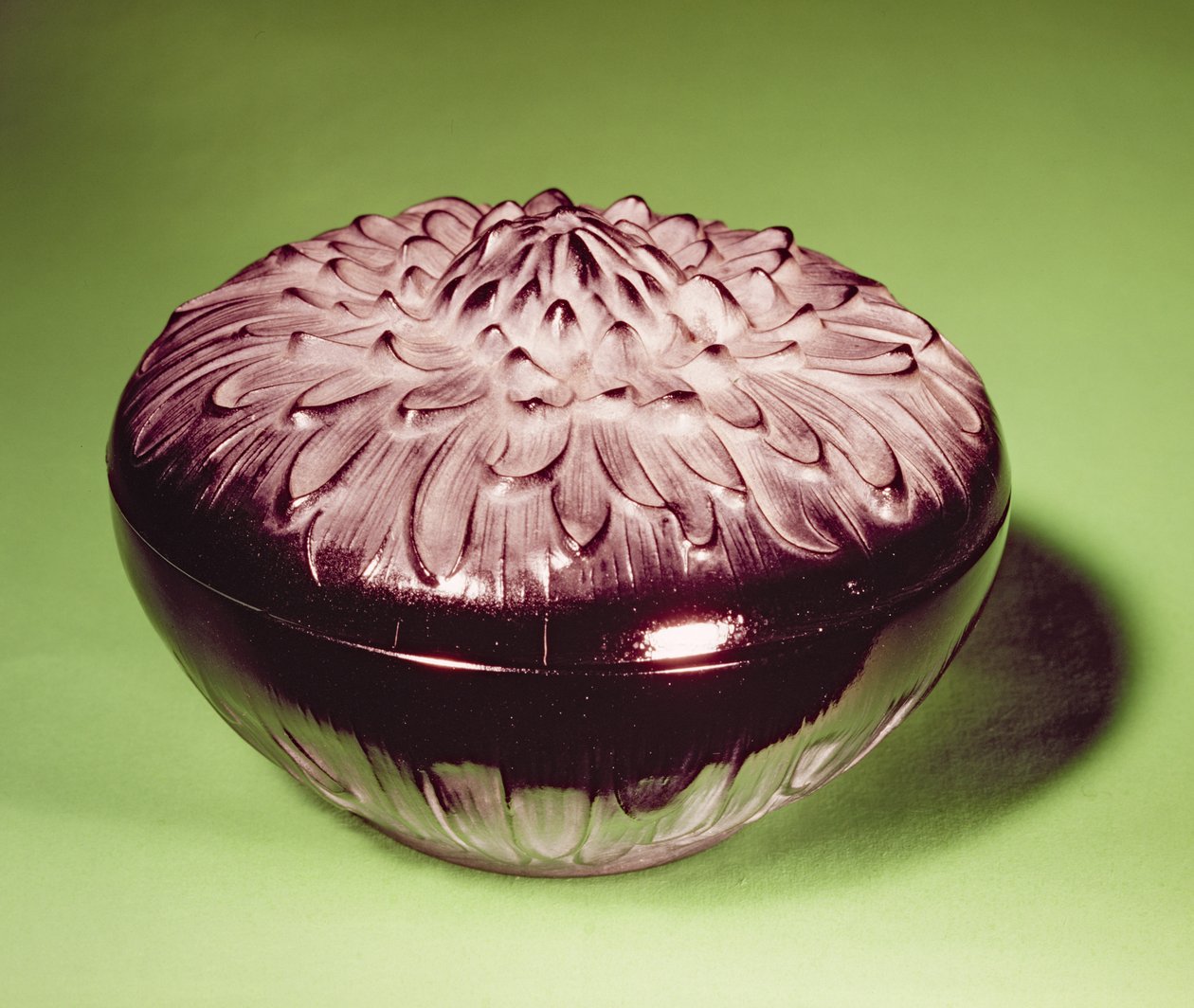 Siyah cam kutu, c.1902 (cam) by Rene Jules Lalique