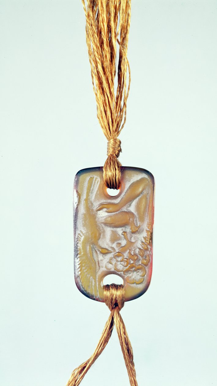 Lalique tarafından saten cilalı ve hafif cilalı kabartmalı kolye, c.1902 by Rene Jules Lalique
