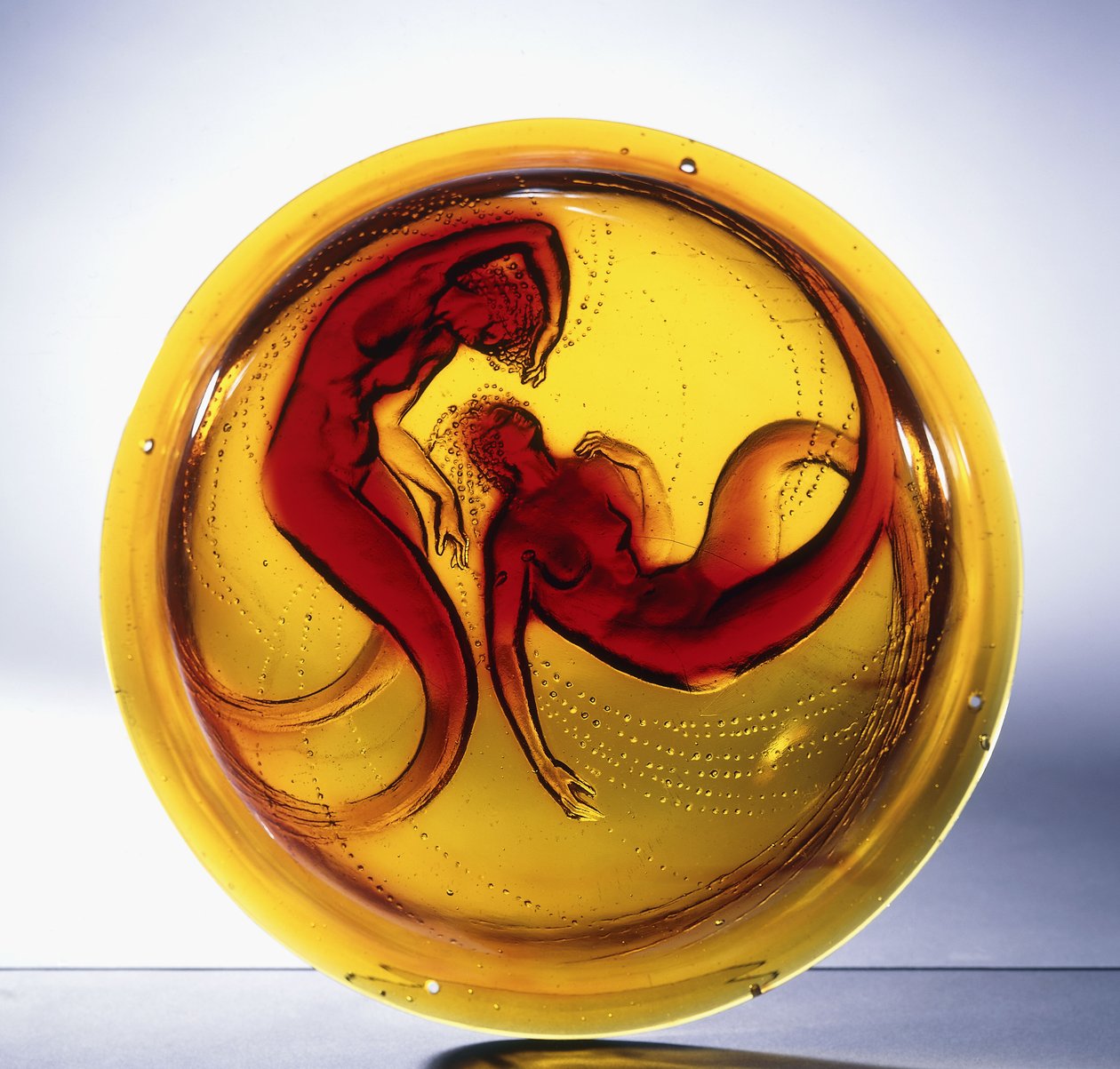 İkili Sirenler; son derece nadir bir kalıplanmış cam avize, by Rene Jules Lalique