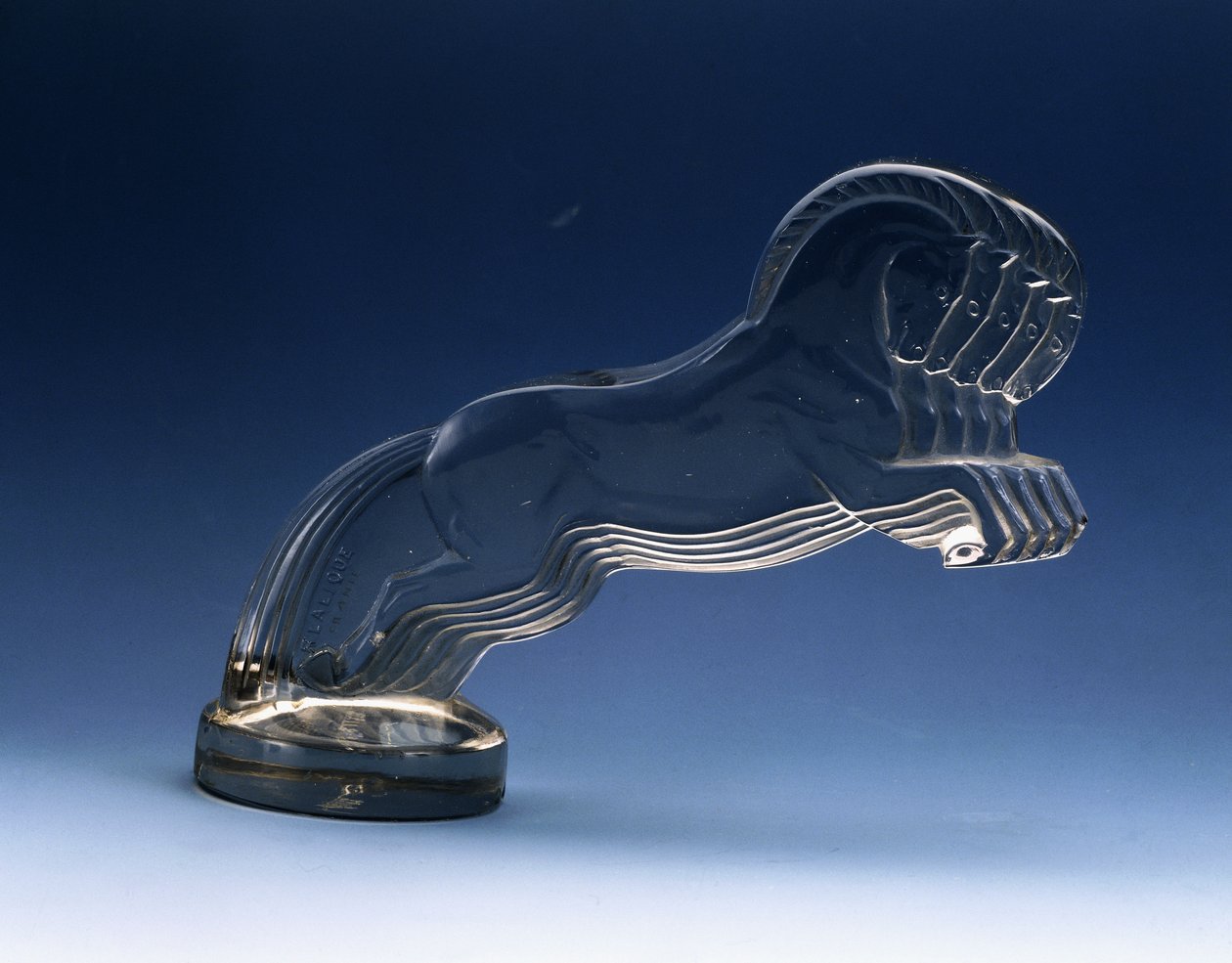 Beş at; Cinq-chevaux (araba maskotu) by Rene Jules Lalique