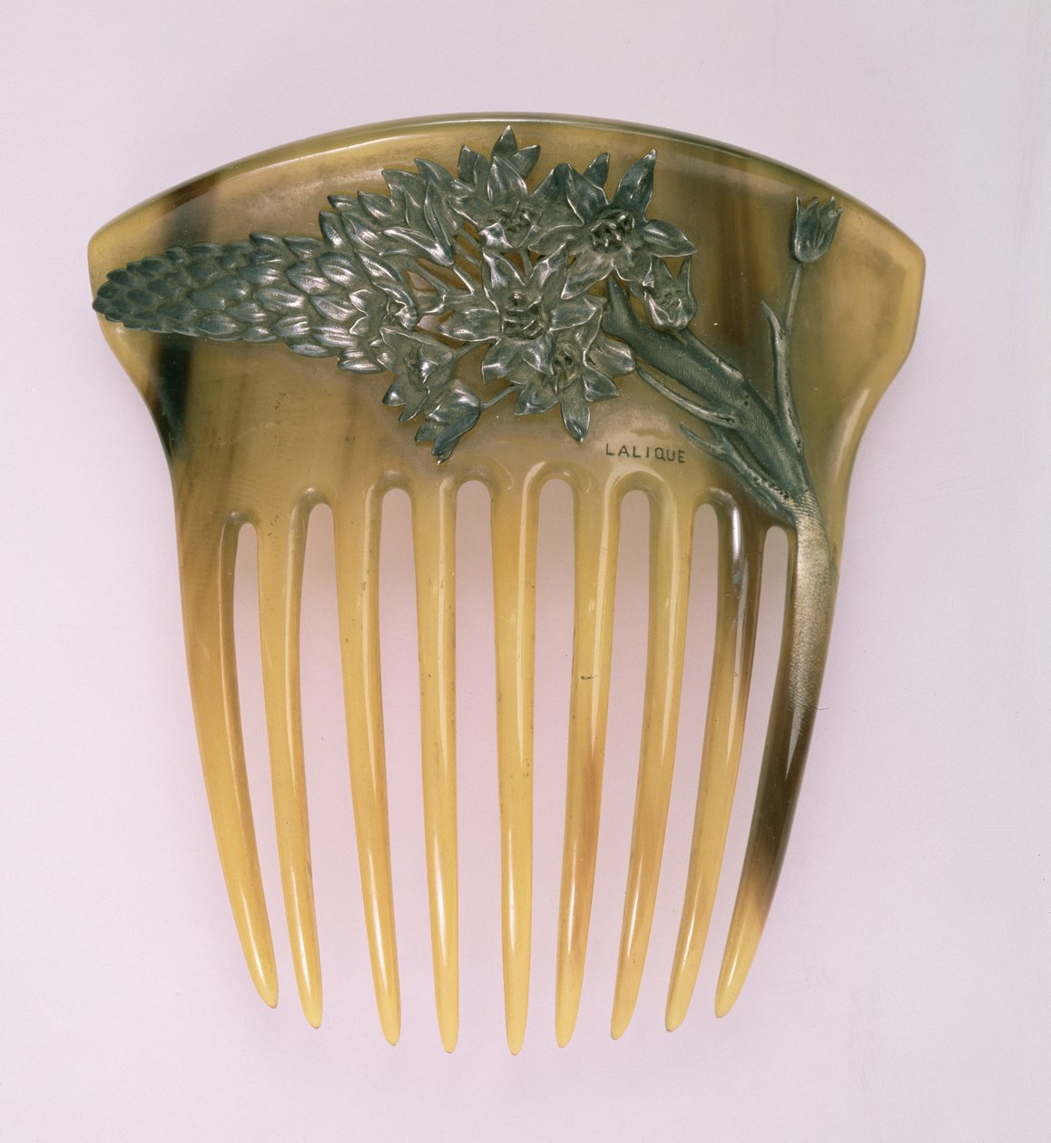 Boynuz tarağı, Rene Jules Lalique (1860-1945), Paris, 1900-02 by Rene Jules Lalique