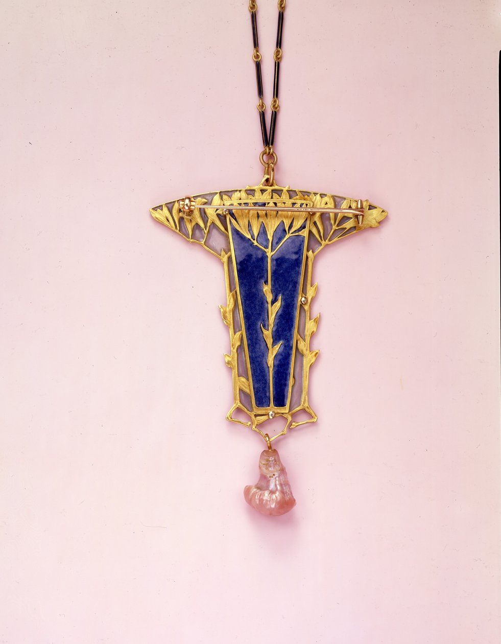 Sarkıt Broş ve Zincir (emaye, fildişi, altın ve inci) by Rene Jules Lalique