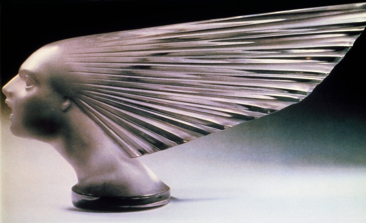 Zafer radyatör kapağı by Rene Jules Lalique