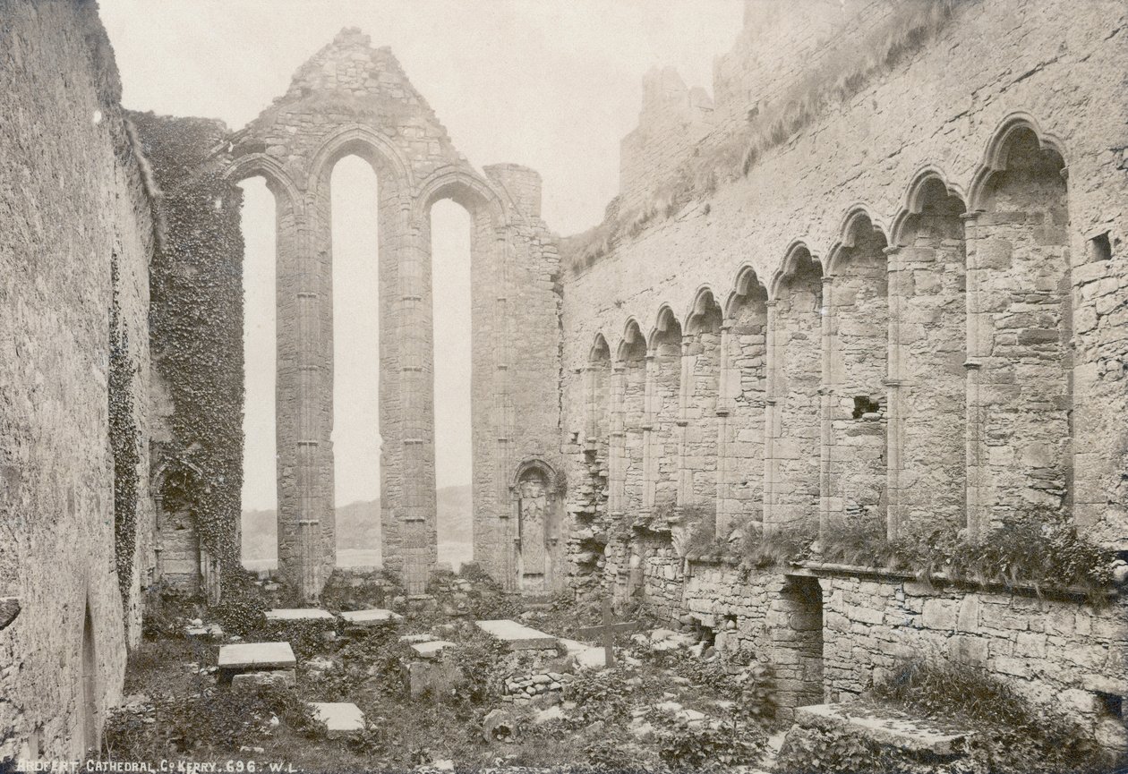 Ardfert Katedrali, Robert French tarafından William Lawrence Fotoğraf Stüdyosu için fotoğraflandı, 1880