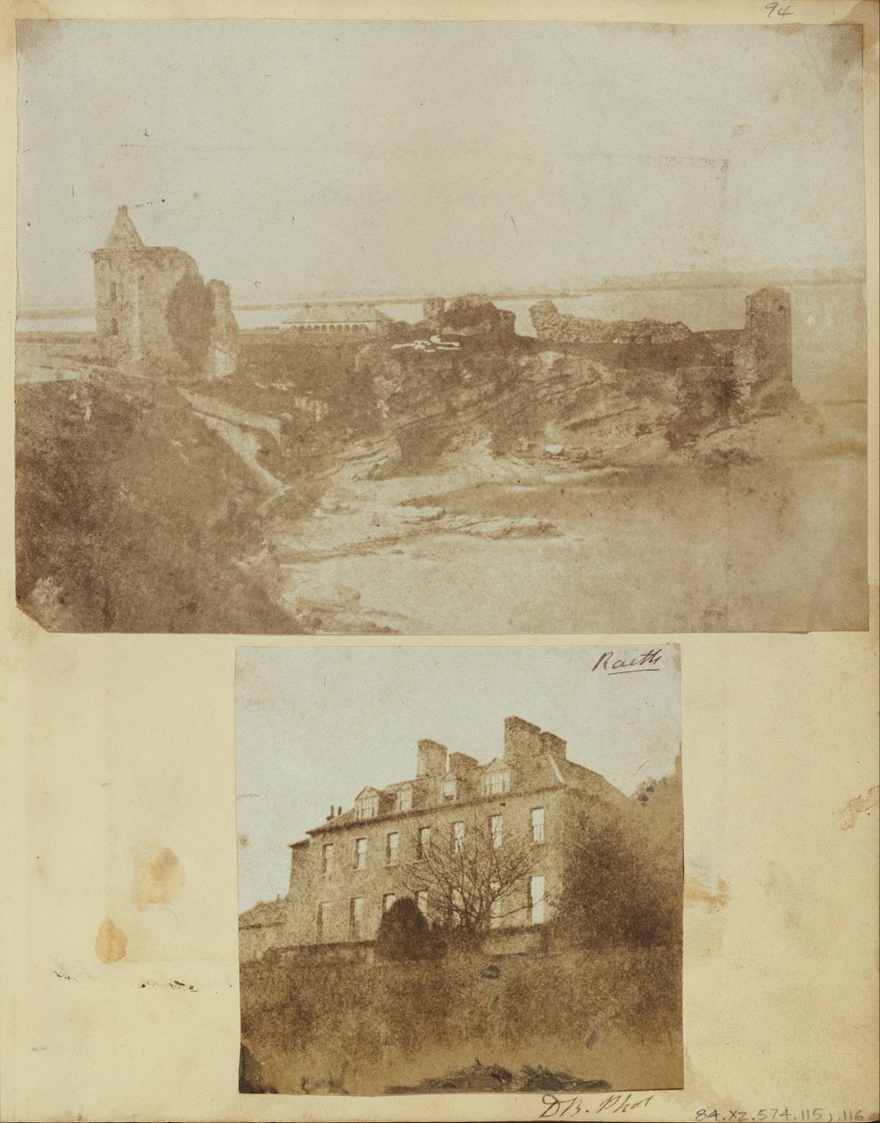 Doğudan St. Andrews Kalesi by Robert Adamson