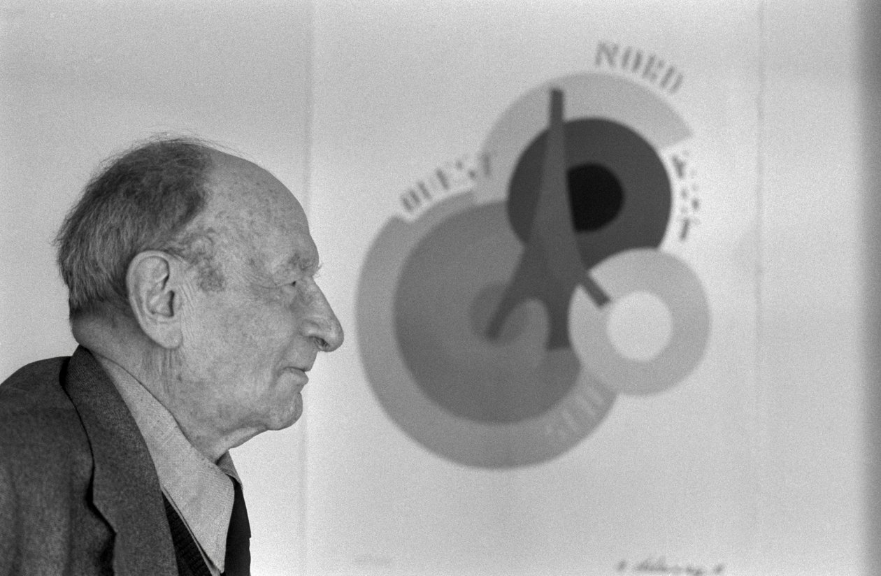  by Robert Delaunay
