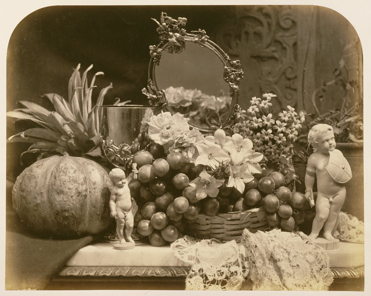Aynalı ve Figürlü Meyve Natürmort, 1860 (sepya fotoğraf) by Roger Fenton