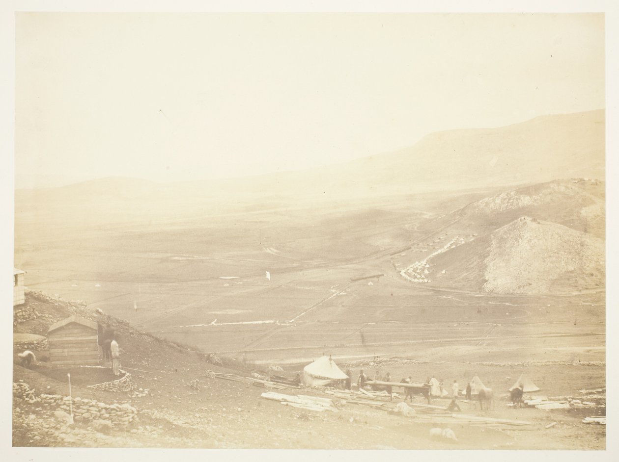 Balaklava Çizgileri by Roger Fenton