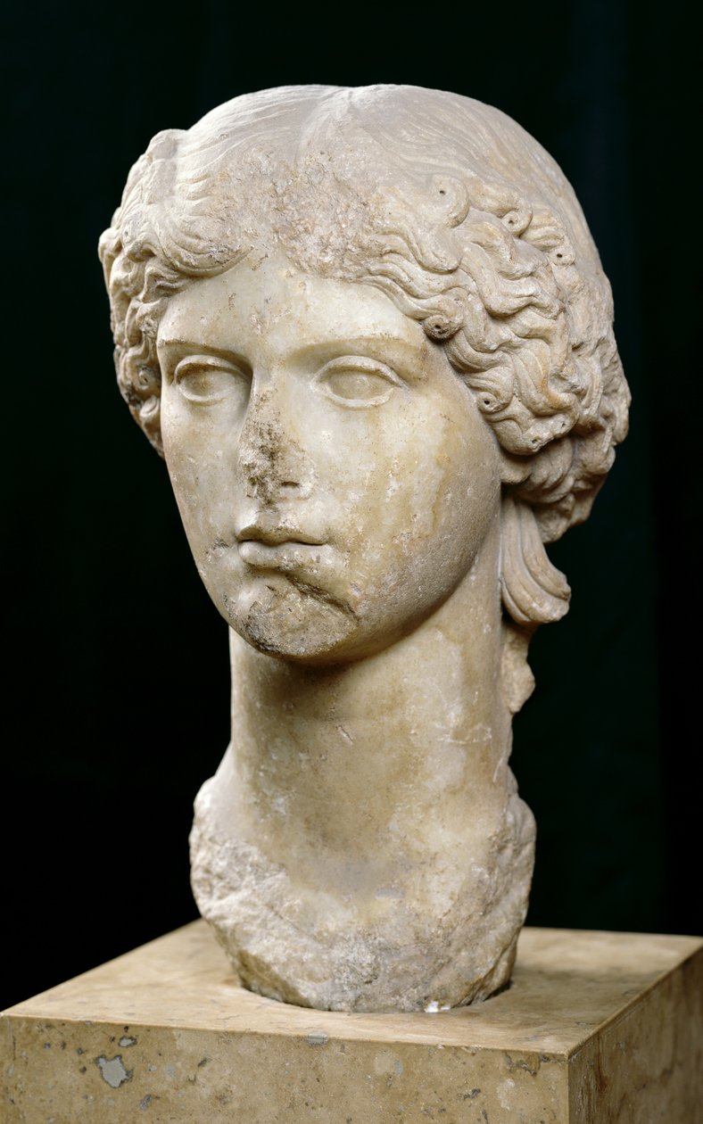 Agrippina the Elder büstü (c.14 BC-33 AD) c.37-41 AD (mermer) by Roman