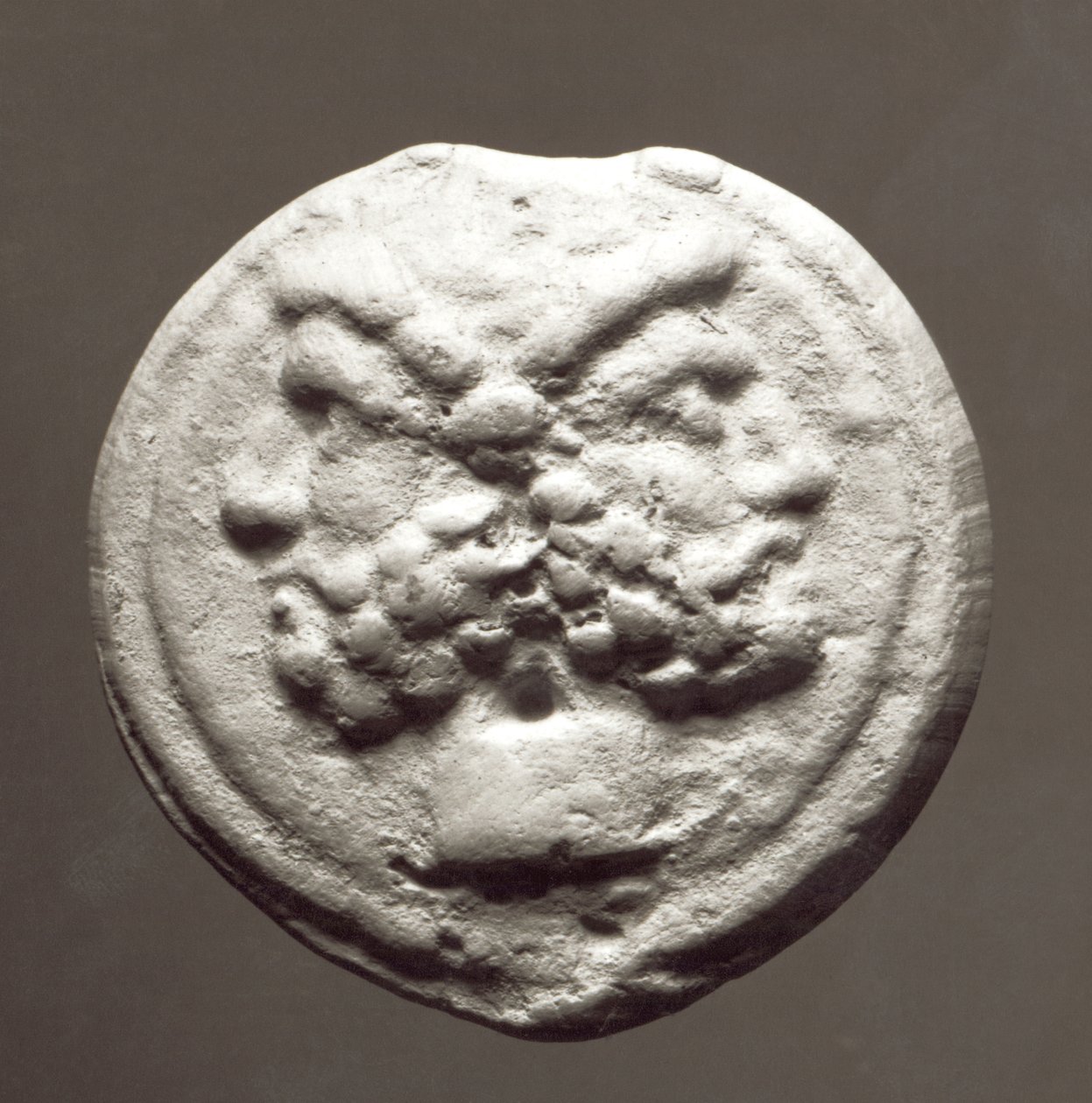 Tanrı Janus'u tasvir eden sikke, MÖ 753-476 AD (metal) by Roman