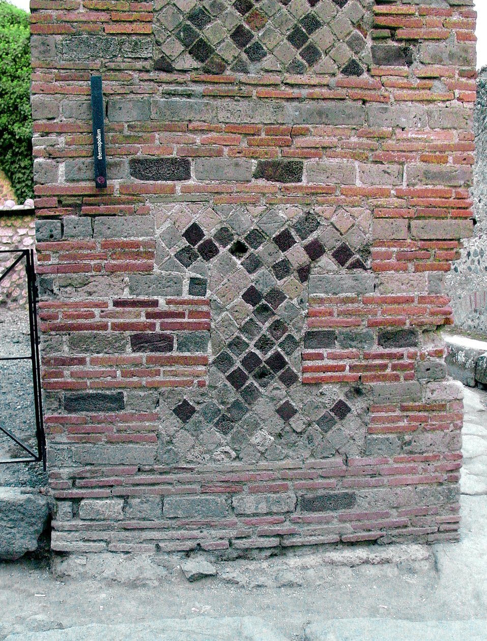 Bir duvar fotoğrafı detayı by Roman