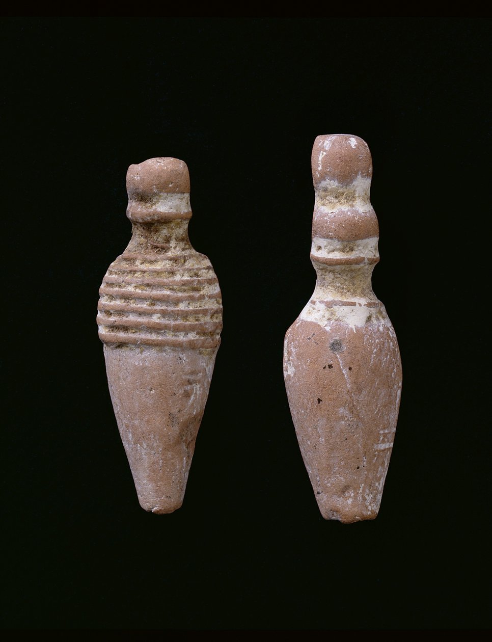 Küpeler (seramik) by Roman