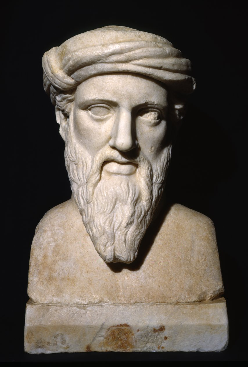 Pisagor by Roman