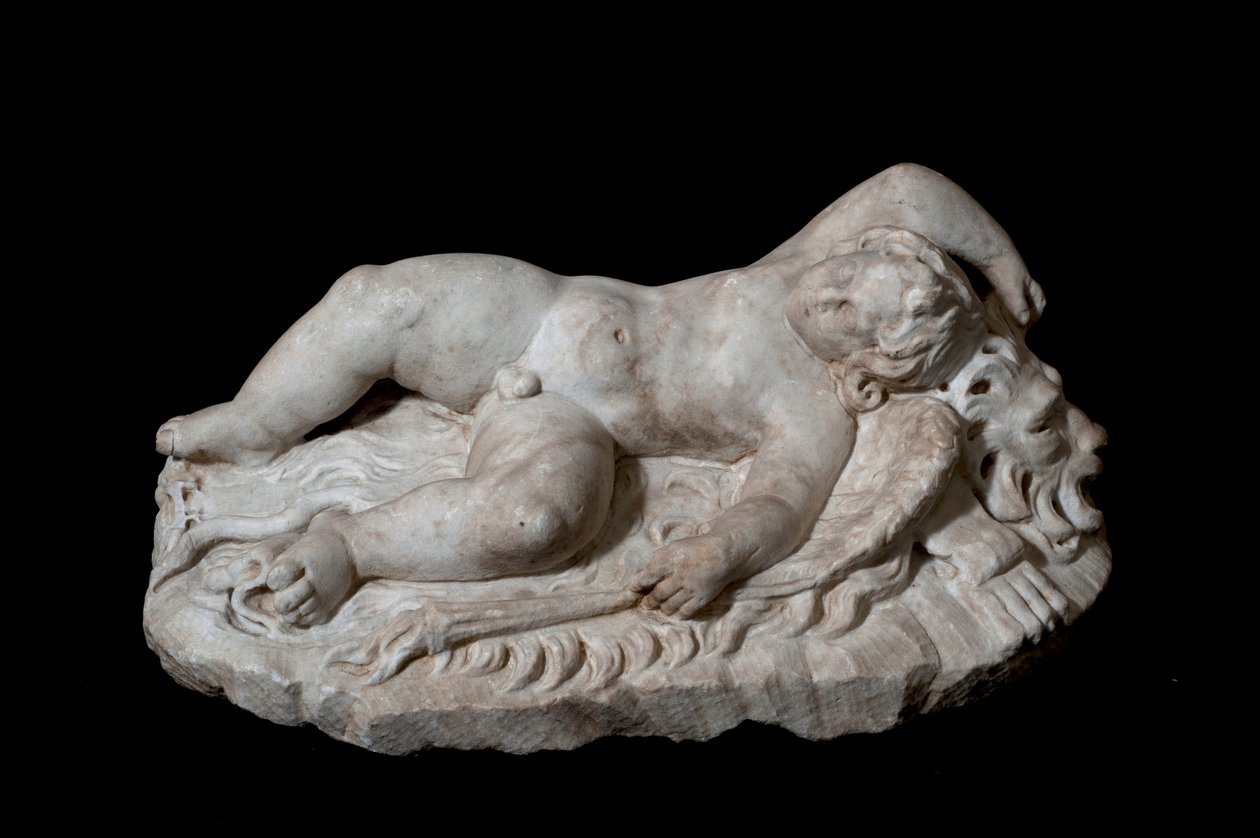 Uyuyan Eros (mermer) by Roman