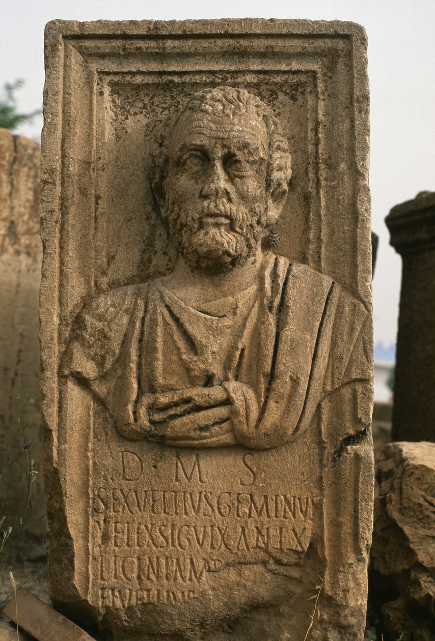 Bir kafa ile stel by Roman Imperial Period