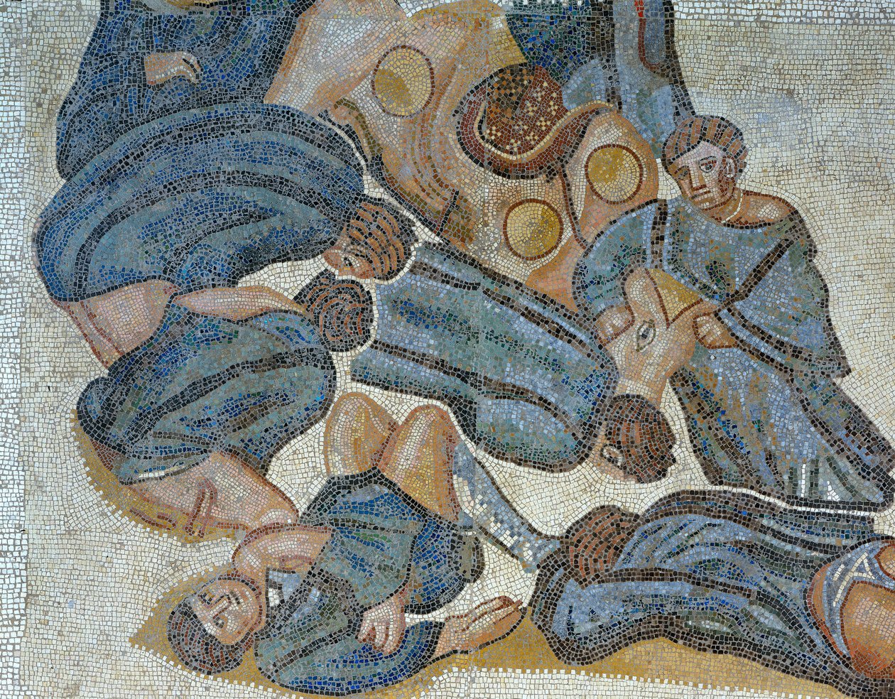 Vahşi bir canavar avı sahnesini gösteren mozaik, detay by Roman Roman