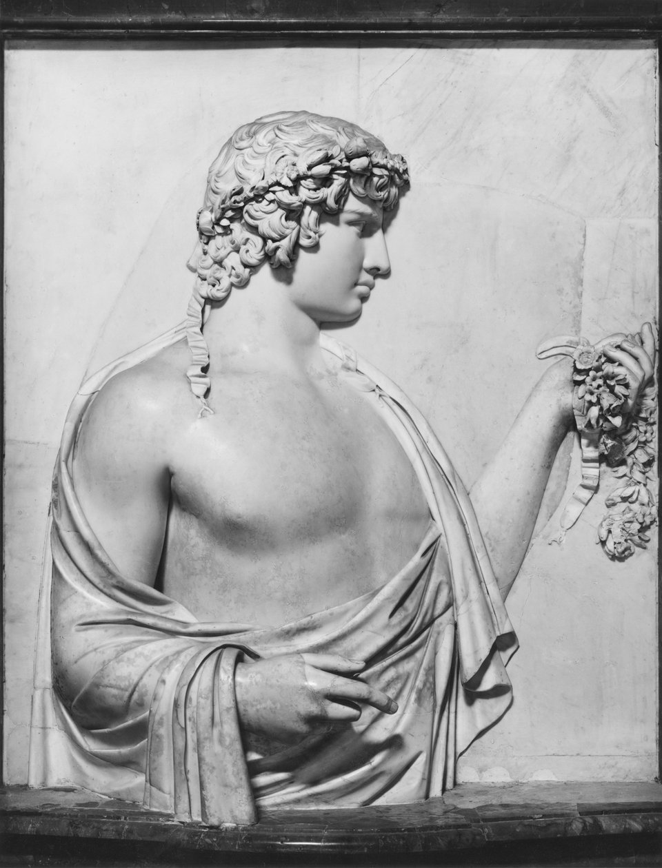Antinous, c.130-140 AD (mermer) (s/b fotoğraf) by Roman