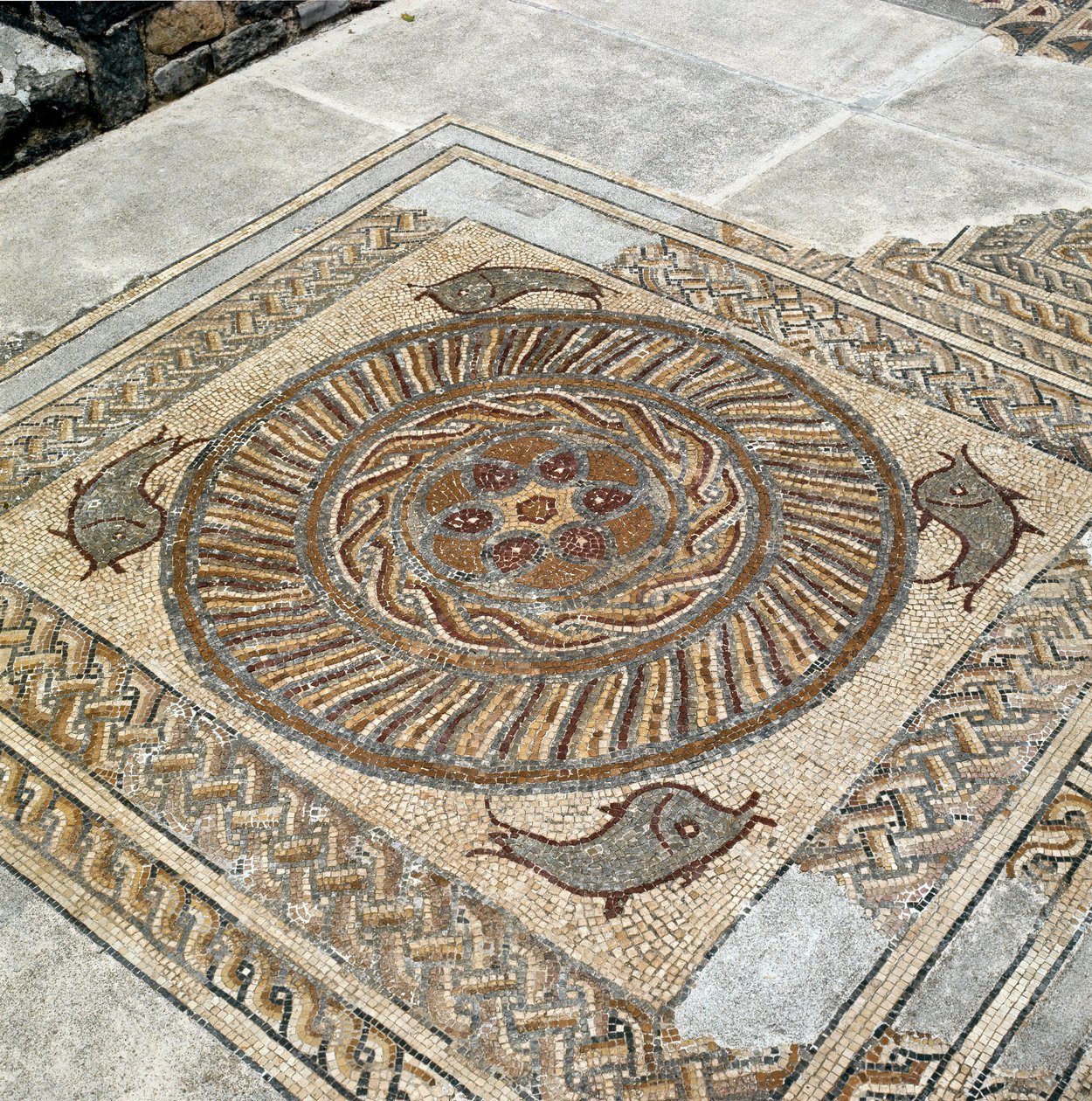 Roma şehrinin mozaik kalıntıları by Roman