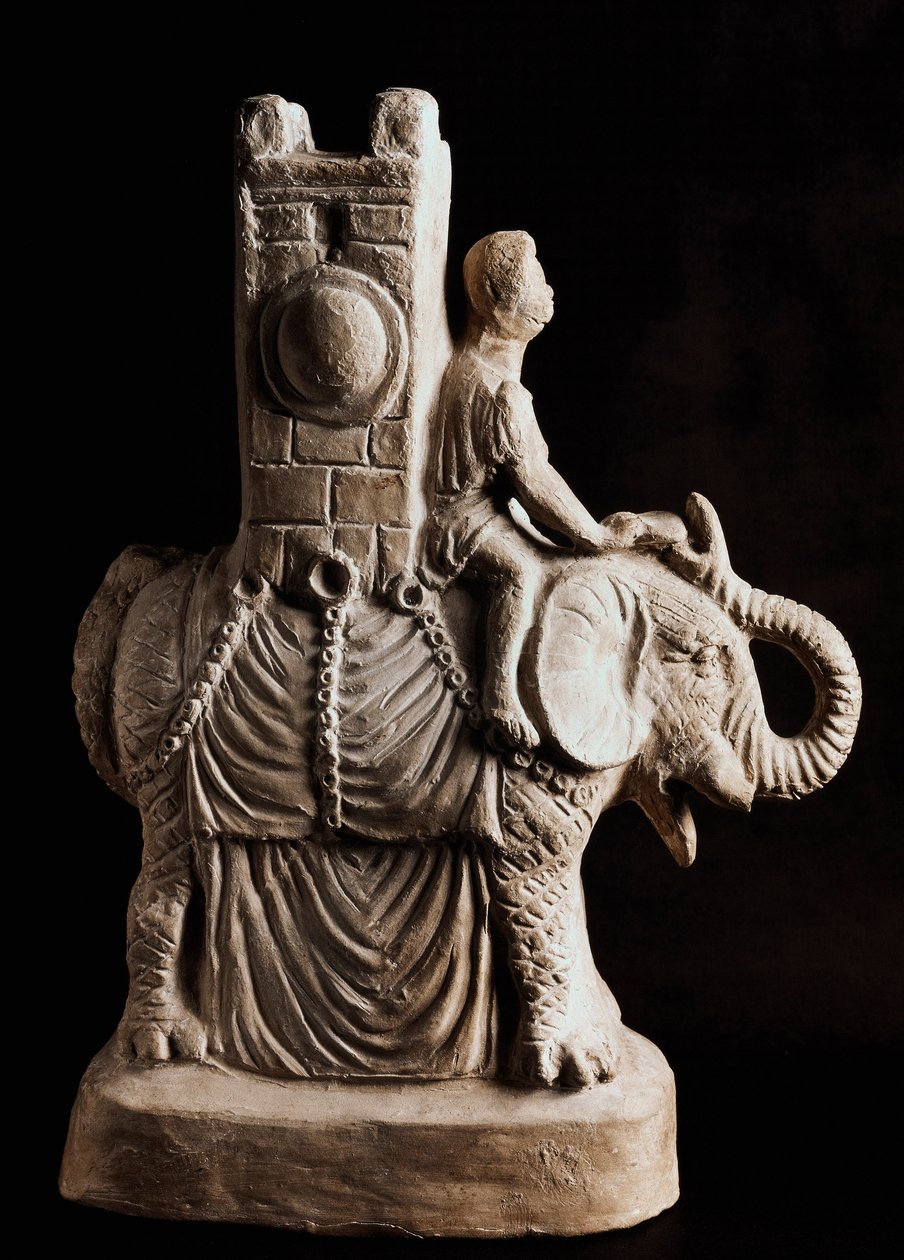 Roma sanatı: “” Fil şeklinde pişmiş toprak vazo”” Pön Savaşları Dönemi - Napoli, arkeoloji müzesi - Savaş fili - Pön savaşları döneminden Roma pişmiş toprak vazo, Museo Archeologico Nazionale, Napoli, İtalya by Roman