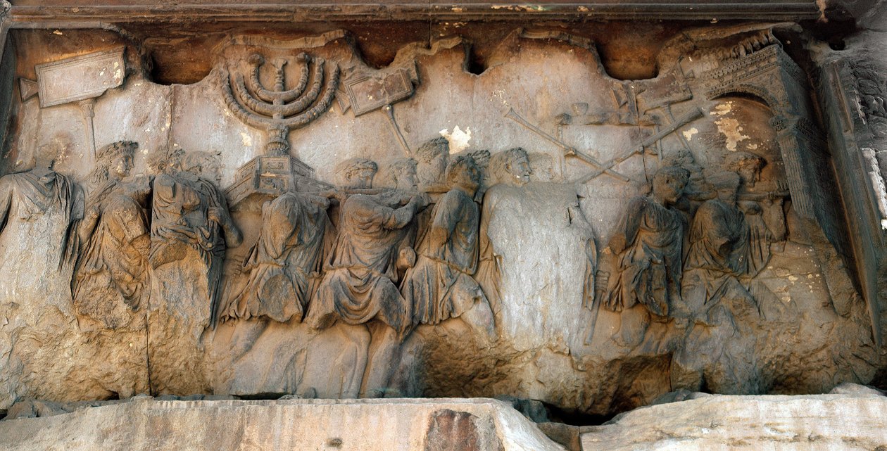 Roma sanatı: “” Menora veya Menora (7 dallı şamdan) ile ittifak sandığının zafer korteji”” 1. yüzyılın kabartması. Titus Kemeri, Foro Romano (Roma forumu), Roma by Roman