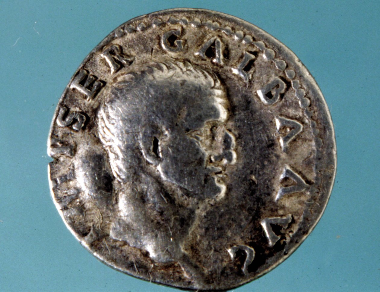 Roma İmparatoru Galba (M.Ö. 5 - MS 69) JC tasvirli gümüş sikke. Milano madalyon koleksiyonu. by Roman