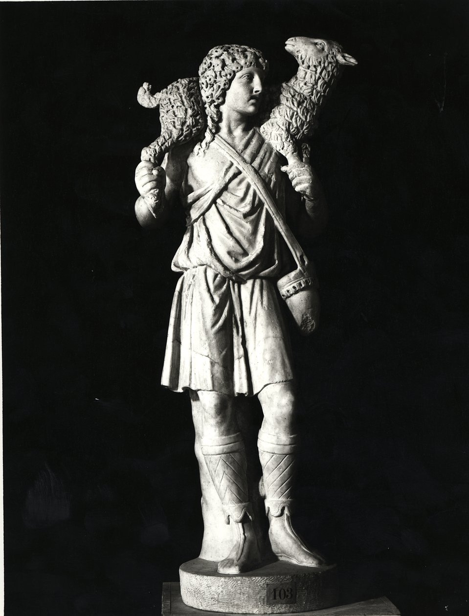 The Good Shepherd, erken Hıristiyanlık dönemi (mermer) (s/b fotoğraf) by Roman
