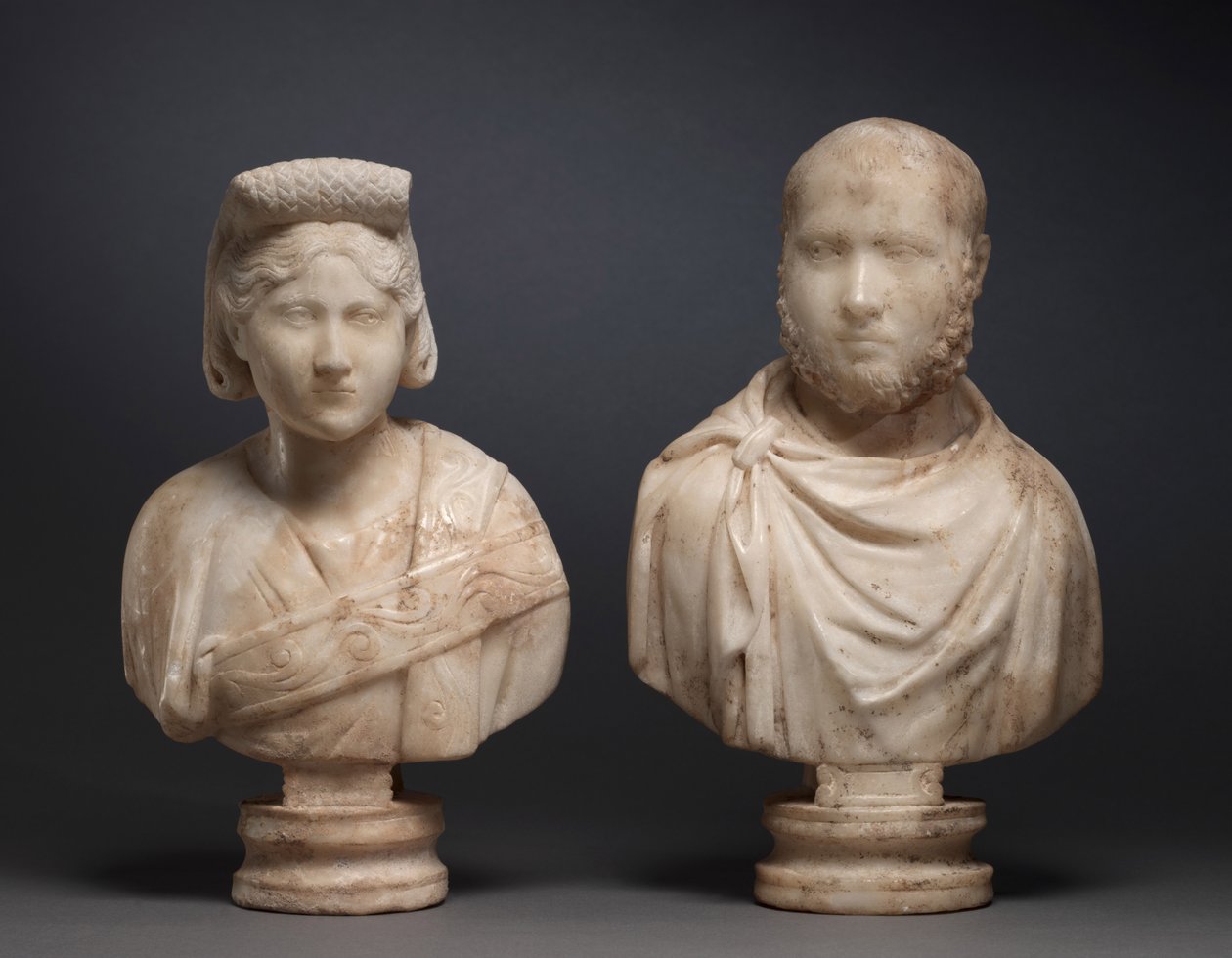 Aristokrat Bir Adamın Portre Büstü ve Aristokrat Bir Kadının Portre Büstü, c.270-280 (mermer) by Roman Imperial Period