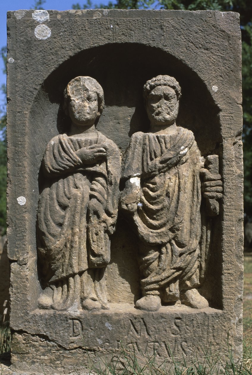 İki insan figürlü dikilitaş, Yüksek İmparatorluk Dönemi (M.Ö 27-395) by Roman Imperial Period