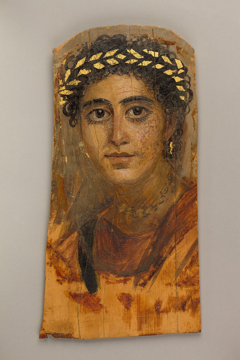 Kırmızılı genç bir kadının portresi, MS 90-120 (çanya, ıhlamur ağacı, altın varak) by Roman Period Egyptian