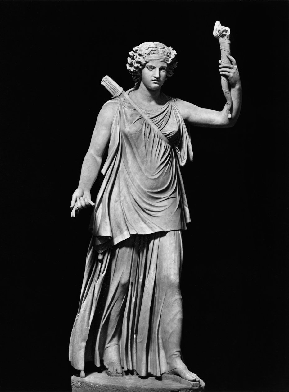 Diana Lucifera (mermer) (s/b fotoğraf) by Roman Roman