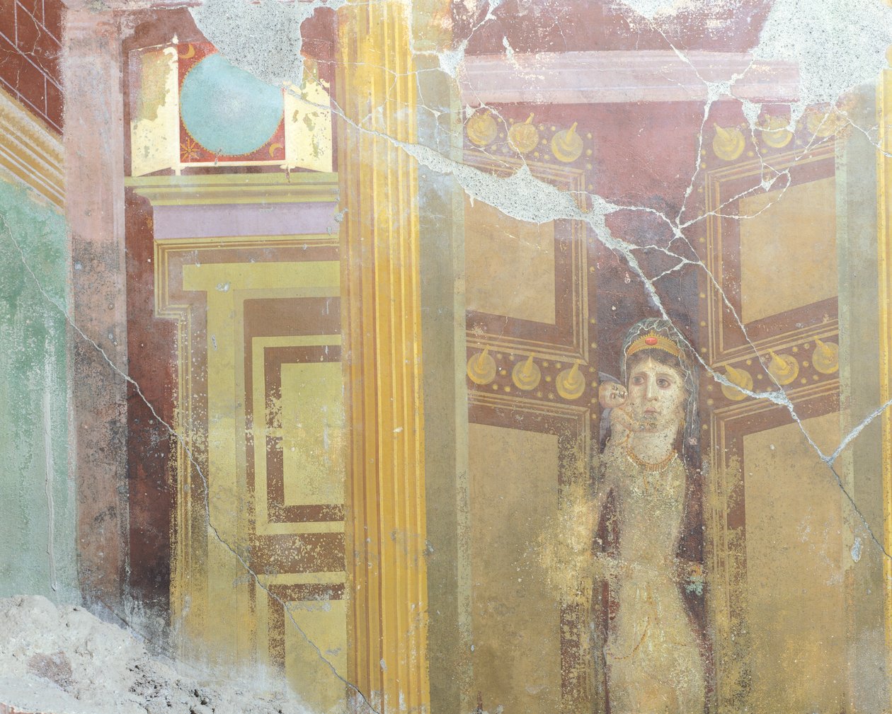 Fabius Rufus Evi, Pompeii, Campania, Roma Medeniyeti'nden sahte mimari dekorasyon ve kadın figürünü tasvir eden fresk by Roman Roman