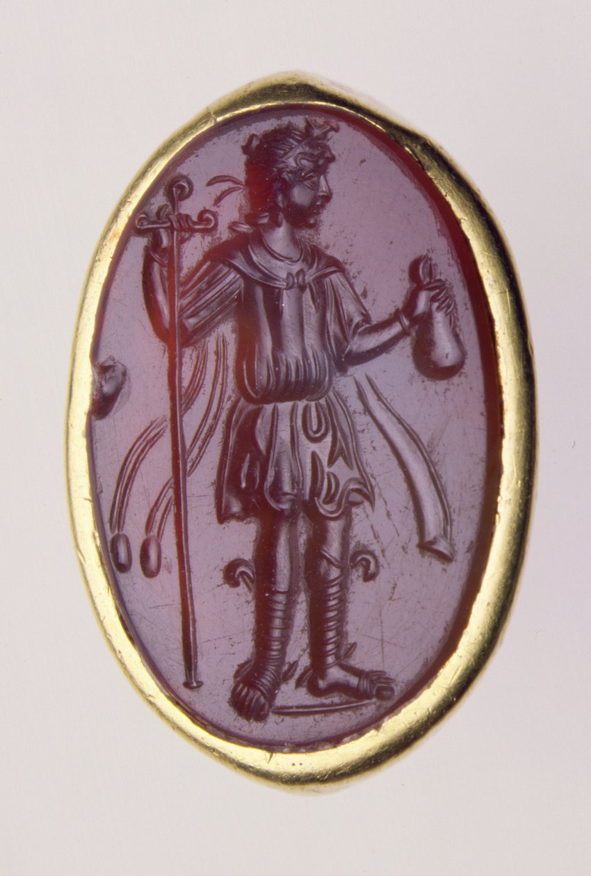 MÖ 2. yüzyıla ait genç erkek figürünü betimleyen altın bir yüzük içine yerleştirilmiş oyma (altın ve sard) by Roman Roman