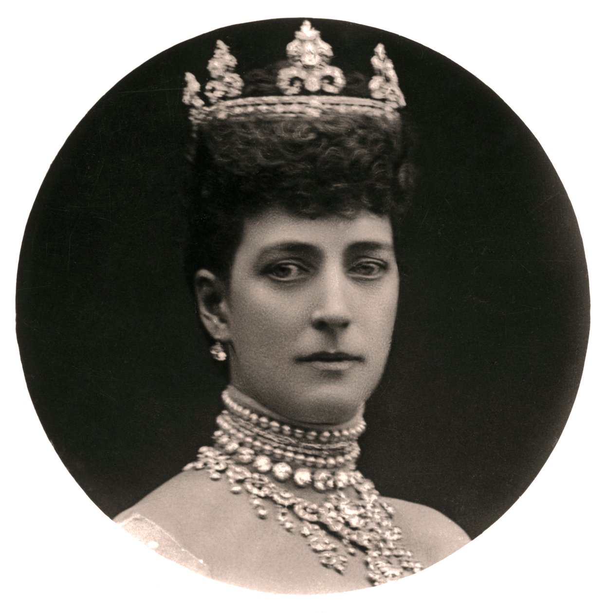 Kraliçe Alexandra 1844-1925, 19. yüzyılın sonlarında Kral VII. Edward