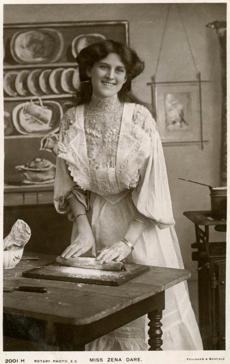 Zena Dare, İngiliz aktris, 1900'ler. by Rotary Photo