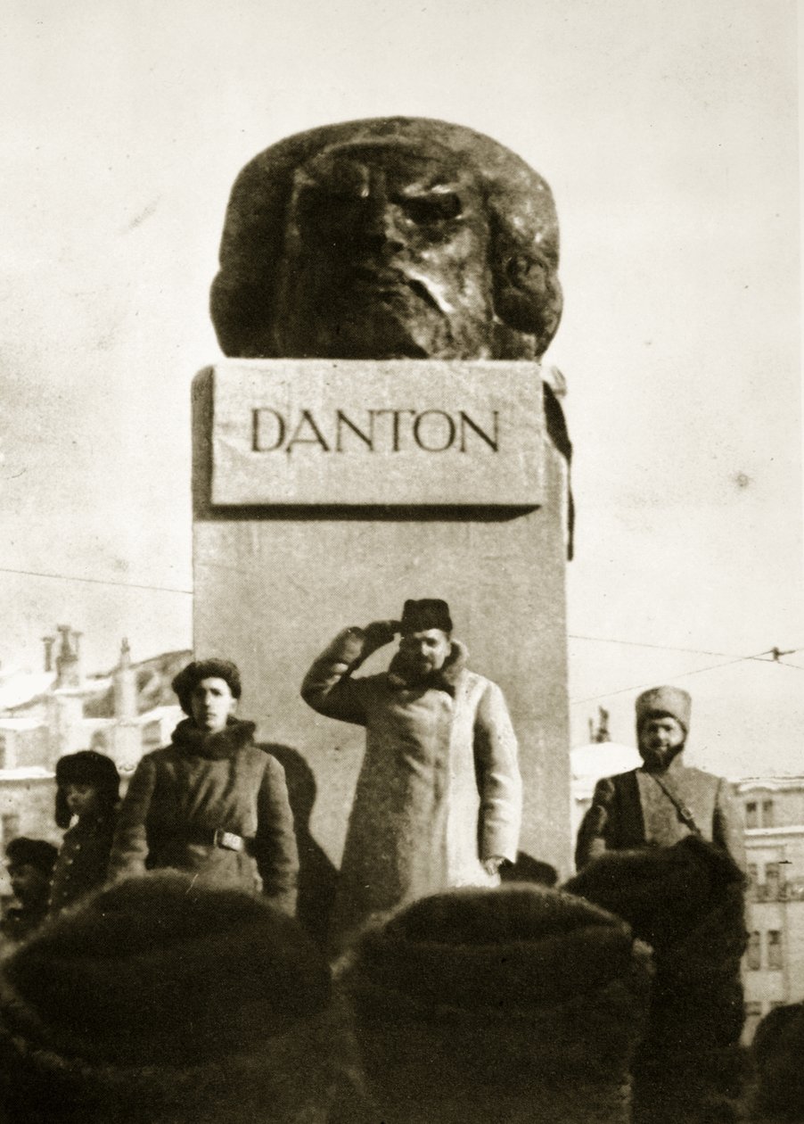 Lenin, Danton anıtını açarken, Moskova, 1919 (sepya fotoğrafı) by Russian Photographer