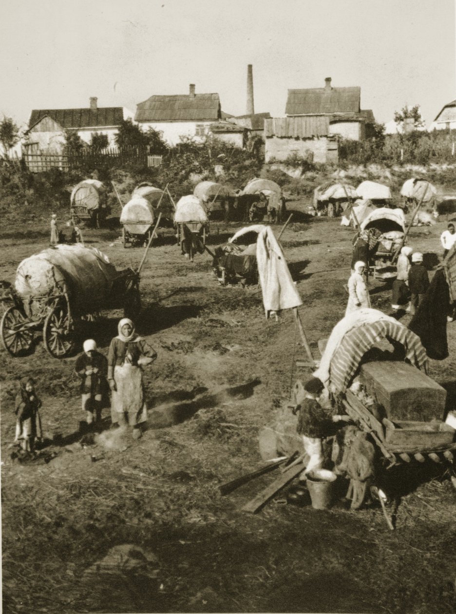 Polonyalı göçmen göçü (sepya fotoğrafı) by Russian Photographer