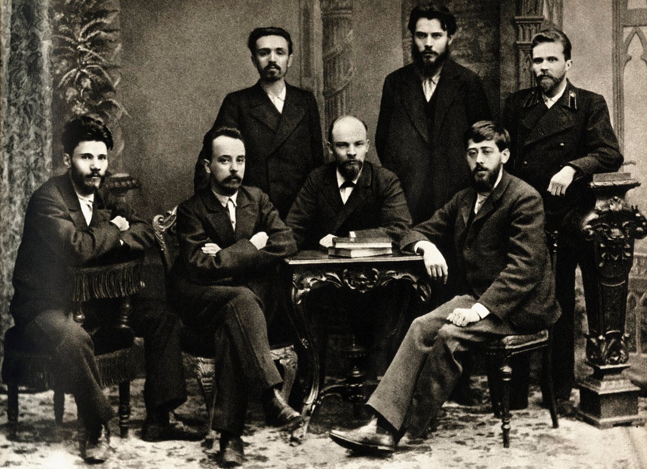 Lenin (Vladimir İlyiç Ulyanov şöyle dedi: by Russian Photographer