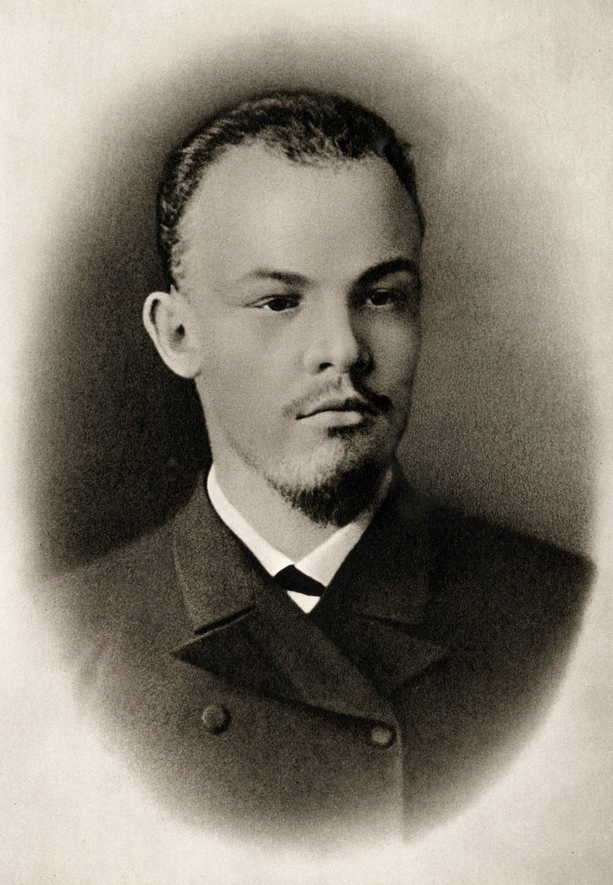 Lenin (Vladimir İlyiç Ulyanov şöyle dedi: by Russian Photographer