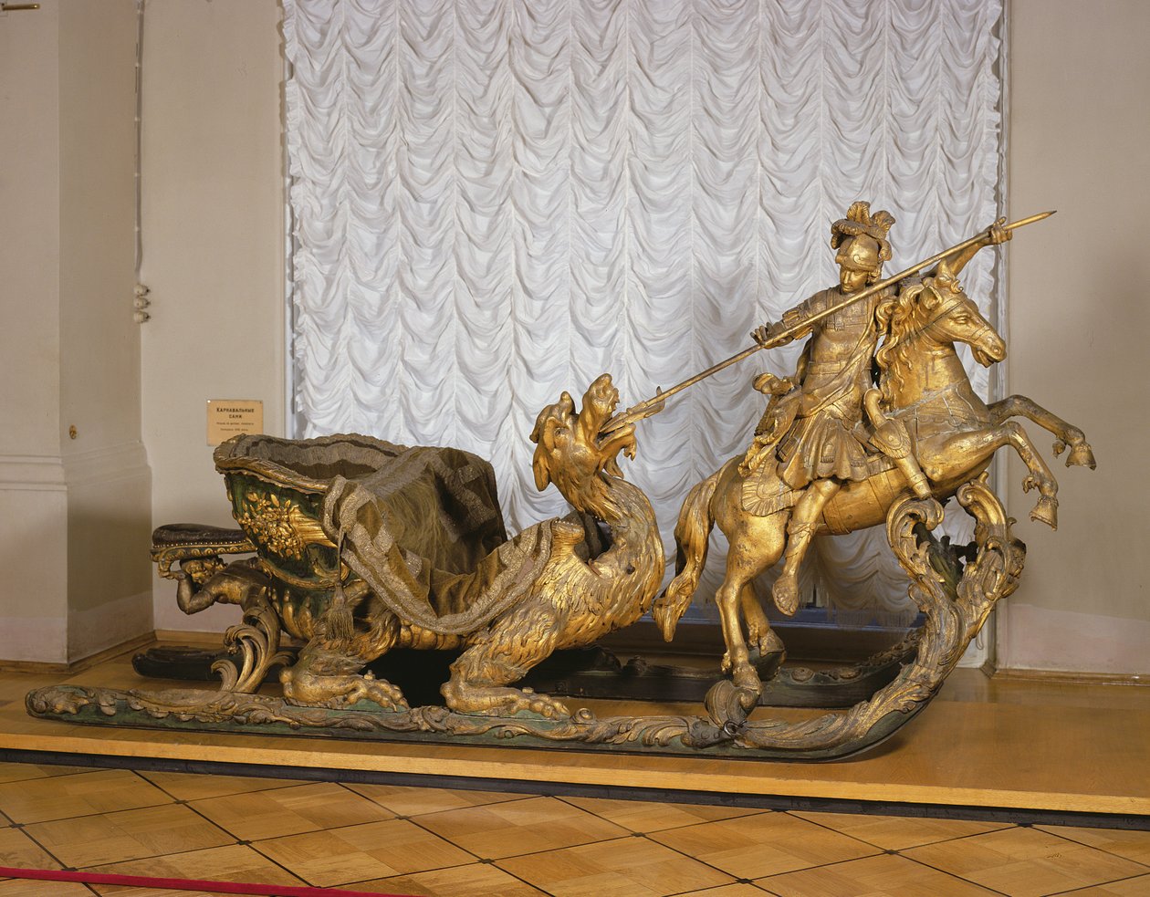 St George figürlü Karnaval Kızağı (ahşap ve altın varak) by Russian School